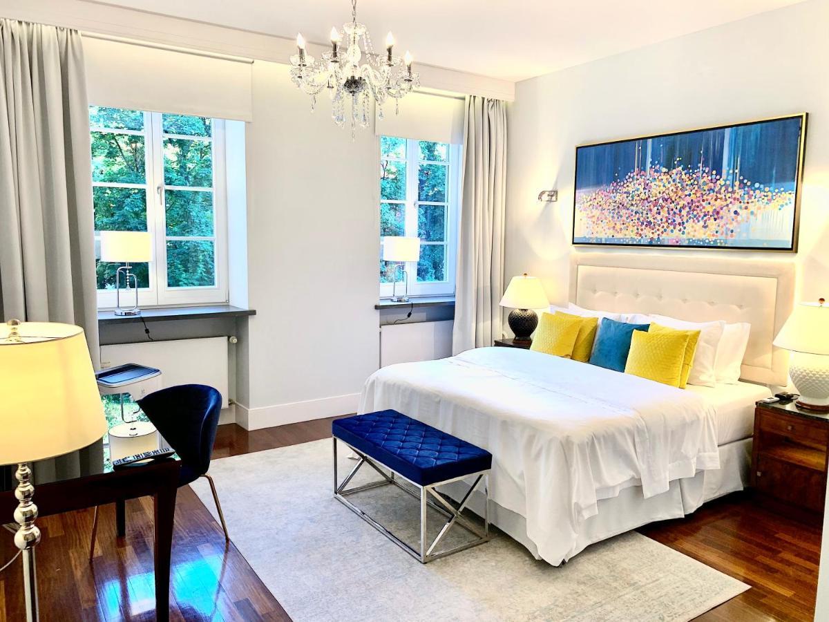Mondrian Luxury Suites & Apartments Market Square I ワルシャワ エクステリア 写真
