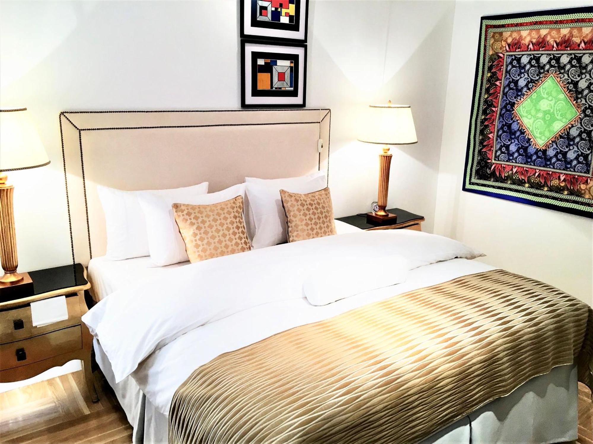 Mondrian Luxury Suites & Apartments Market Square I ワルシャワ 部屋 写真