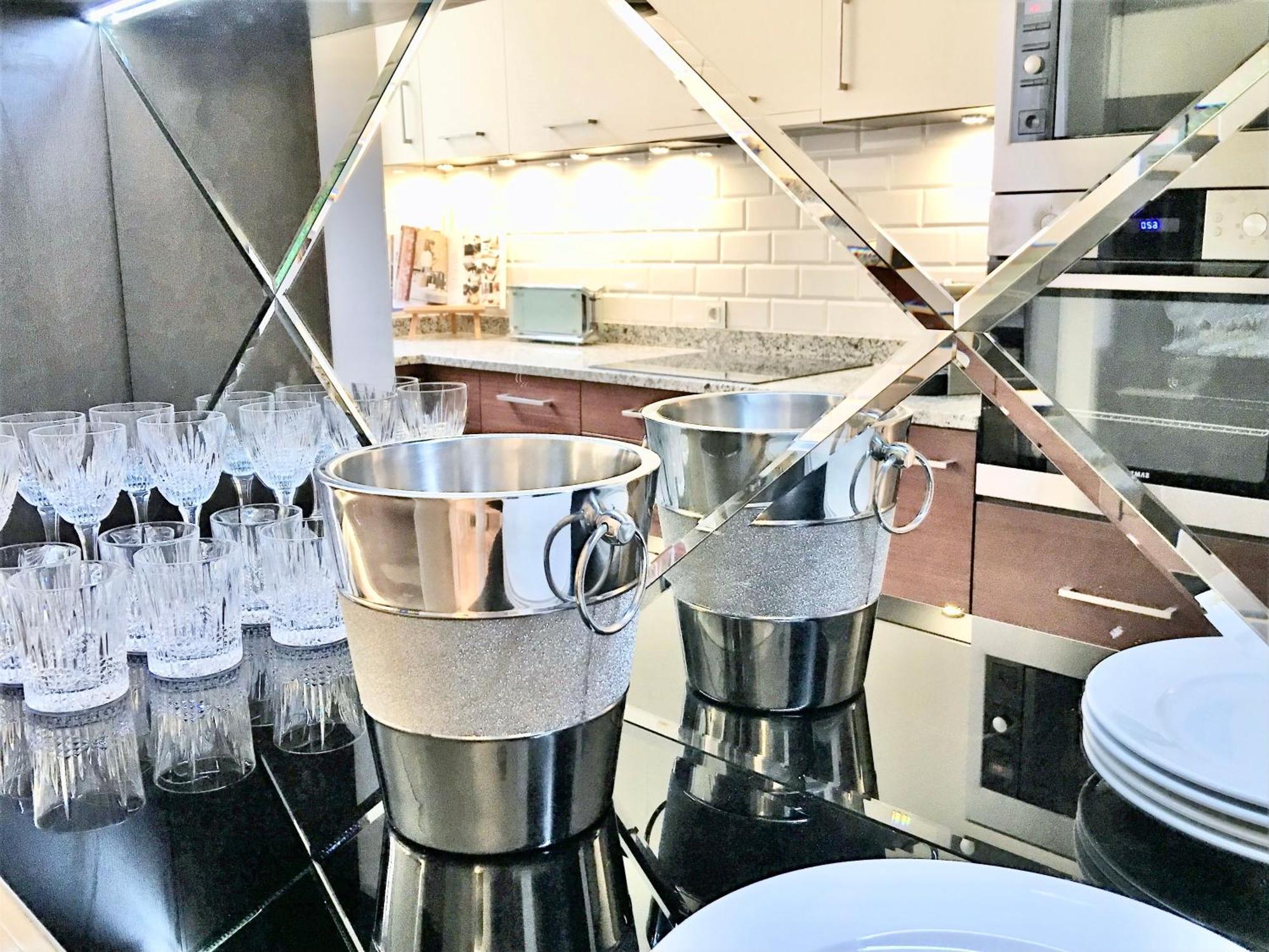 Mondrian Luxury Suites & Apartments Market Square I ワルシャワ 部屋 写真