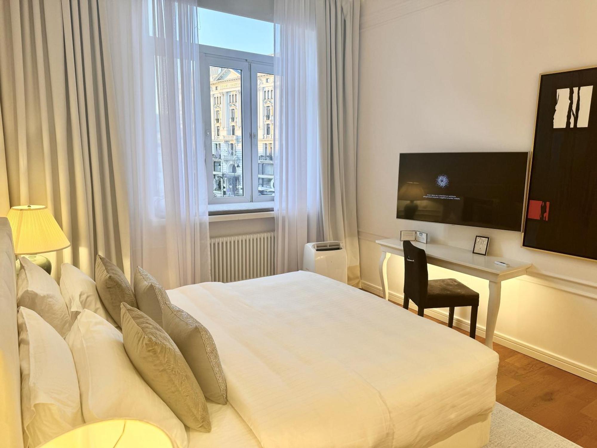 Mondrian Luxury Suites & Apartments Market Square I ワルシャワ 部屋 写真